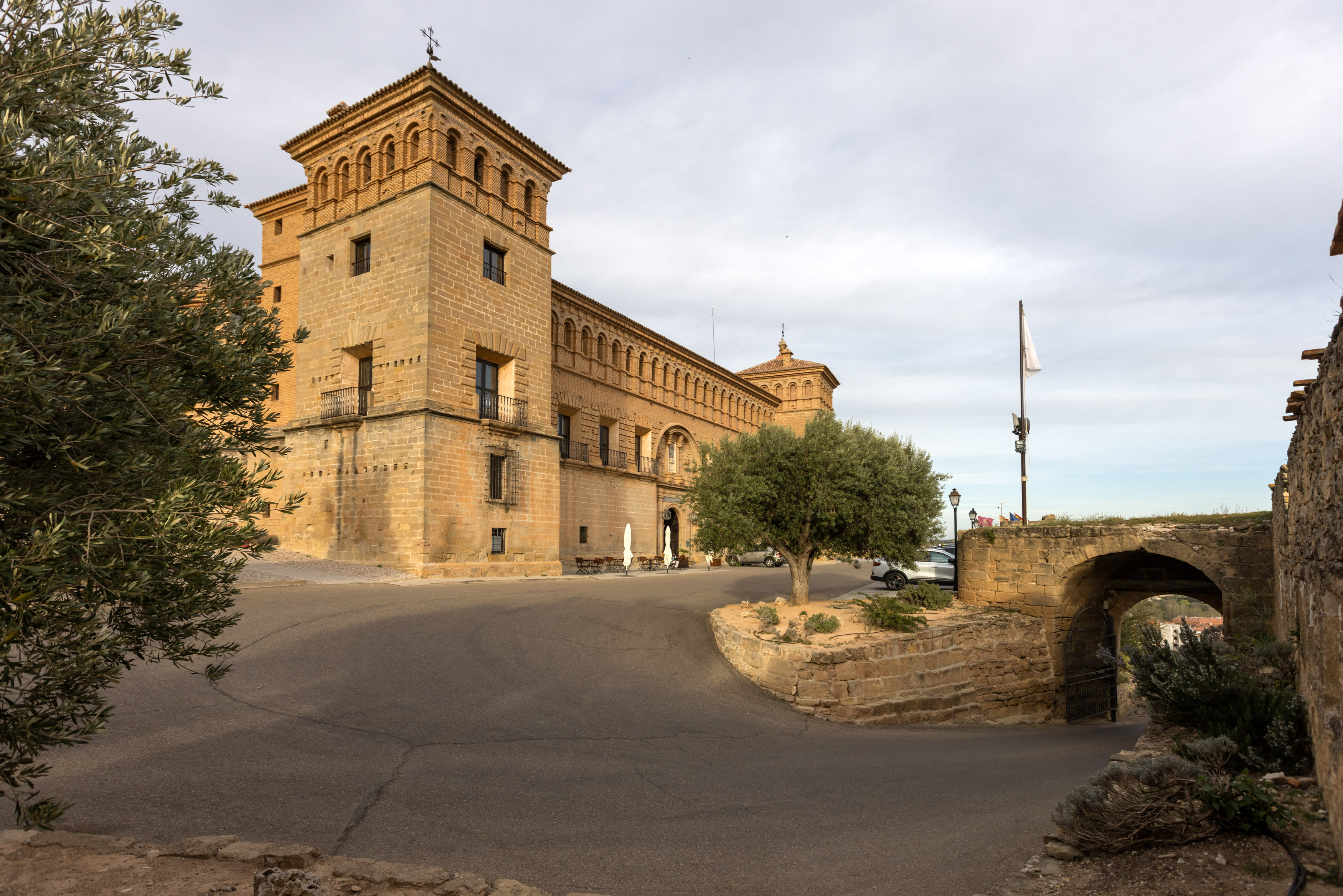 Paradores De La Orden De Calatrava A Las Guerras Carlistas Una Noche