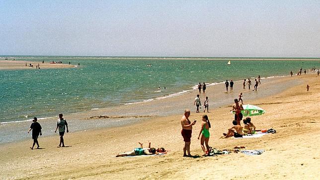 Imagen de la playa de Isla Canela