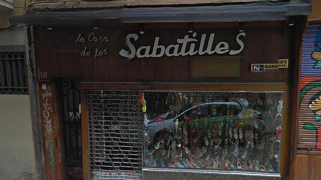 Fachada de La Casa de les Sabatilles