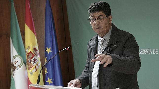 «Quien ha incumplido unilateralmente es la presidenta de la Junta»