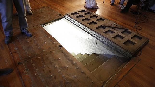 La entrada a la cripta del convento de las Trinitarias Descalzas