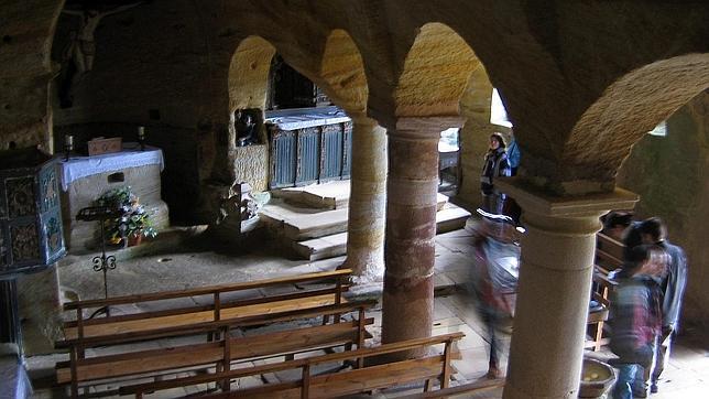 Vista interior de la iglesia de los Santos Justo y Pastor