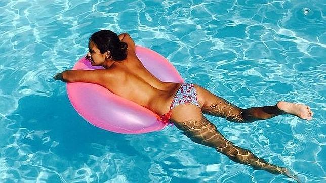 Cristina Pedroche revolucionó las redes con su foto en bikini