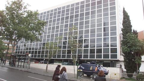 Fachada principal de la Embajada de Israel en Madrid (DANIEL G. LÓPEZ)