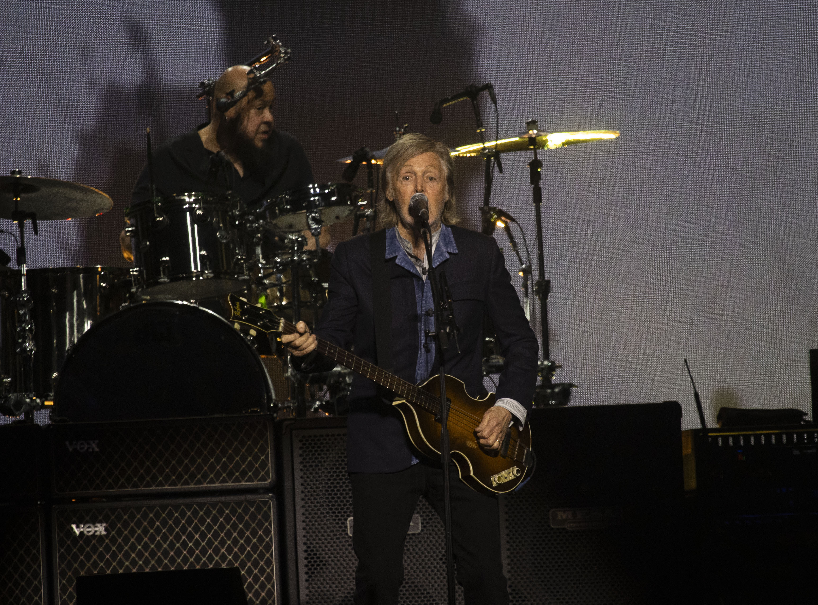 McCartney durante el primero de sus conciertos  programados en Madrid