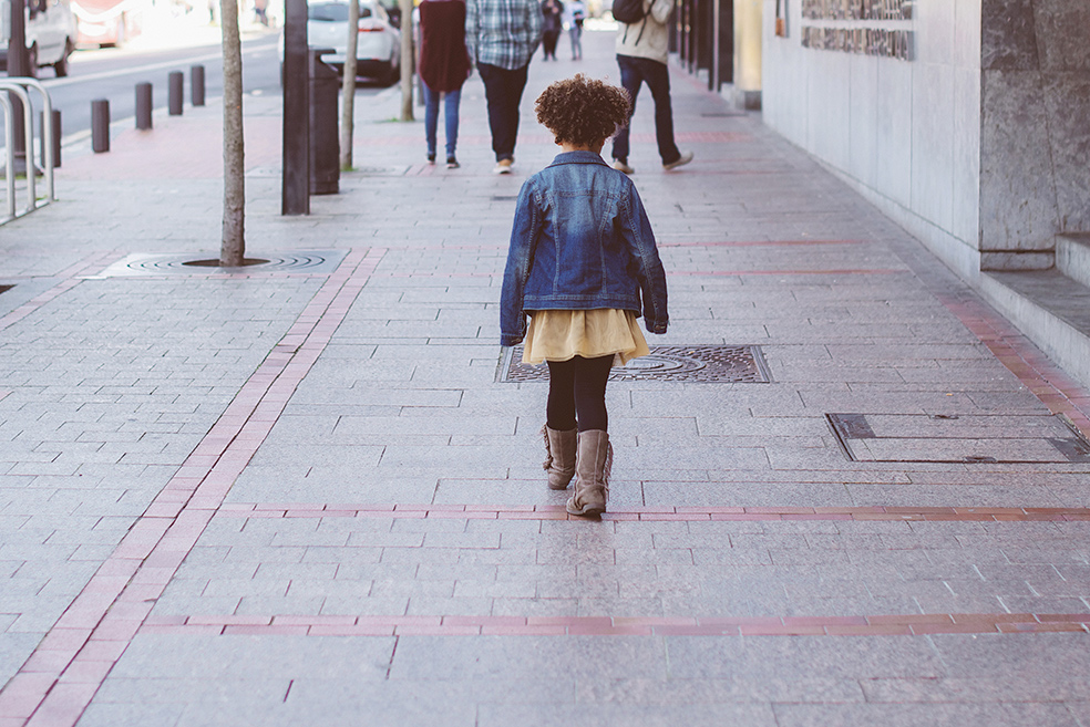 El peligro de los AirTags en niños